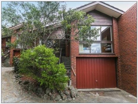 Holiday Home In The Heart Of Anglesea - Mackay Tourism 0
