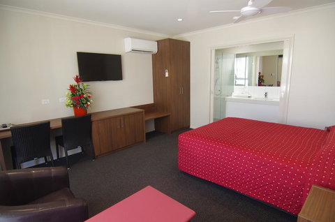 Jane Eliza Motor Inn - Mackay Tourism 3