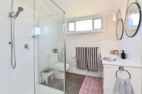 Jasmine Cottage - Mackay Tourism 3