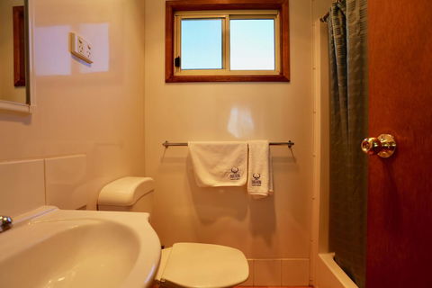 Jenolan Caravan Park Oberon - Mackay Tourism 1
