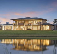 Jolong Park Club House - Mackay Tourism
