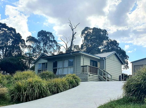 Kaishua House - JK Family Lake House - Mackay Tourism 1