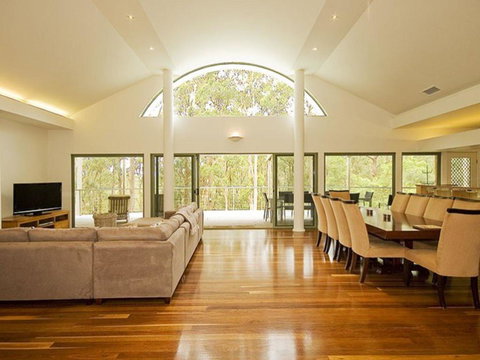 Karingal Just Minutes From Blueys Beach - Mackay Tourism 3