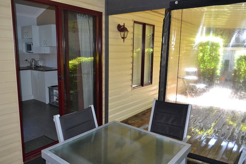 Kedron Cottages - Mackay Tourism 1