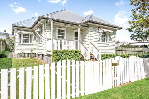 Keeler Cottage - Mackay Tourism 3
