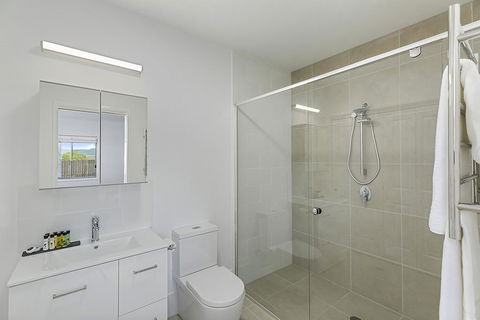 Kenilworth Boutique Accommodation - Mackay Tourism 3