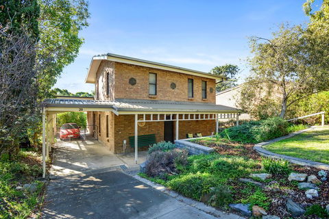 Kestrel Lodge Port Willunga - Mackay Tourism 0