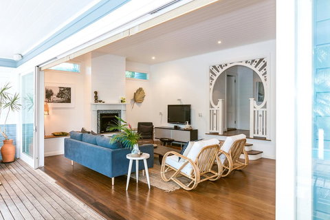 Kia Ora Byron - Mackay Tourism 2