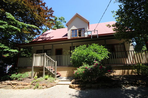 Kiah Cottage - Mackay Tourism 0