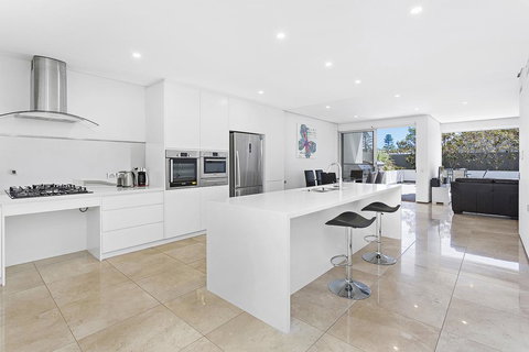 Kiama Seaside Getaway - Mackay Tourism 3