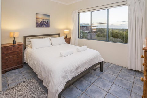 Kilifi Beach House - Mackay Tourism 3