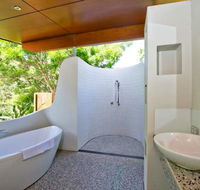 Kingfisher - Mackay Tourism