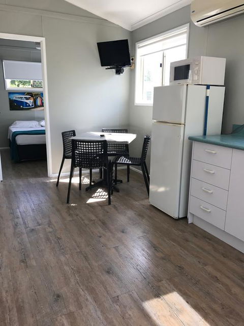 Kingfisher Caravan Park - Mackay Tourism 1