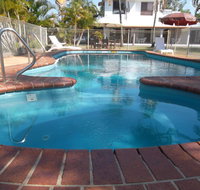 Kinka Palms Beachfront Apartments / Motel - Mackay Tourism