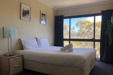 Kirwan 4, 4 Bedroom - Mackay Tourism 3