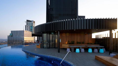 KOZYGURU BRISBANE CBD 1 BED APT AMAZING VIEW QBN550-1601 - Mackay Tourism 3