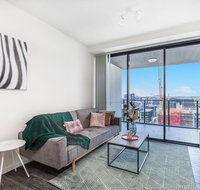 KOZYGURU SOUTH BRISBANE FUNKY 1 BED APT FREE PARKING QSB027-1810 - Mackay Tourism