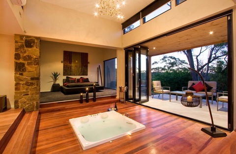 Kudos Villas And Retreats - Hepburn Springs - Mackay Tourism 3