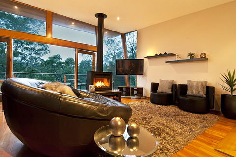 Kudos Villas And Retreats - Hepburn Springs - Mackay Tourism 1