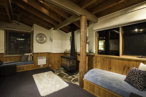 Kummonin - Mackay Tourism 2