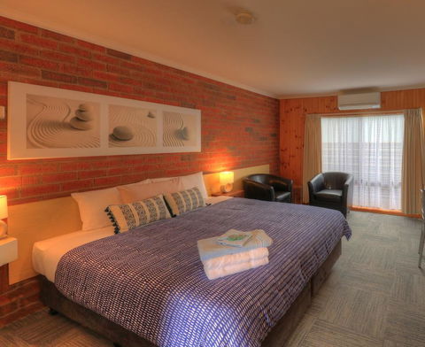 Kyabram Country Motel - Mackay Tourism 0