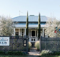 La Maison St Arnaud - Mackay Tourism