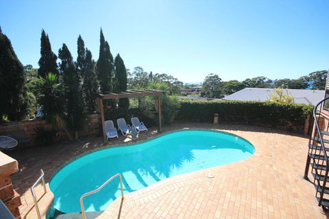 LAGOONA RETREAT - Korora - Mackay Tourism 0