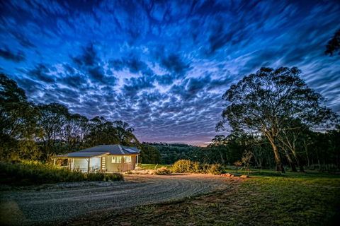 Lakeview Luxury Retreat - Mackay Tourism 3