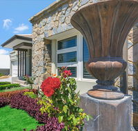 Lavender Manor BnB - Mackay Tourism