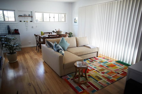 Lil Yoorana - New Cozy Modern - 4 Min Walk To Town - Close To Everything - Mackay Tourism 1