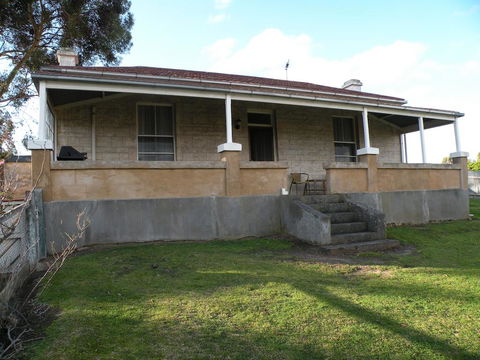 Limestone View Naracoorte - Mackay Tourism 0