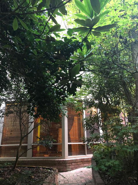 Linden Gardens Rainforest Retreat - Mackay Tourism 3