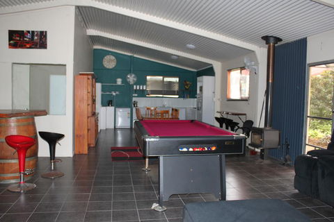 Linga Longa Spiritual Retreat - Mackay Tourism 2