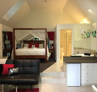 Linger a While Chalet - Mackay Tourism