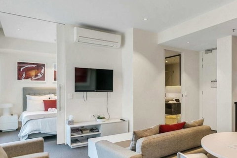 Luxury 2 Bdrm In Watson At Walkerville With Balcony, FREE Carpark, Near Adelaide CBD - Mackay Tourism 0