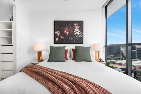 Luxury Apartment - Superb Space And Location! - Mackay Tourism 1