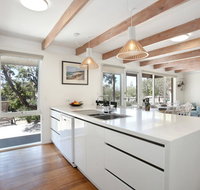 Luxury Beach House only 250m to No 16 Back Beach - Mackay Tourism
