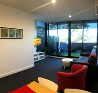 LuxuryBrand New Design InteriorResin-Art. WI-FI - Mackay Tourism