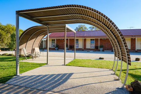 Lydoun Motel - Mackay Tourism 2
