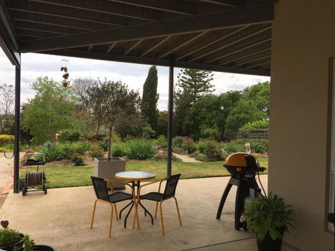 Lyreen's Apartment - Mackay Tourism 3