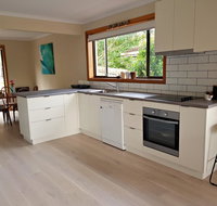 Lytton at Lonnie - Mackay Tourism