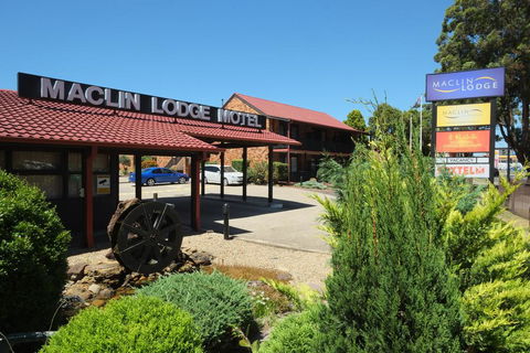 Maclin Lodge Motel - Mackay Tourism 0