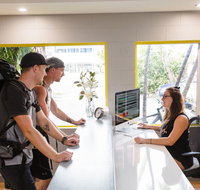 Mad Monkey Backpackers Village - Mackay Tourism
