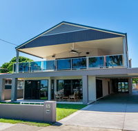 Magical holiday home - Welsby Pde Bongaree - Mackay Tourism