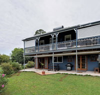 Maleny Wildlife Holiday House - Mackay Tourism