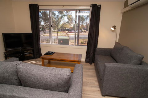 Manera Heights Apartments - Mackay Tourism 0