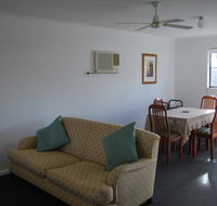 Maple Tree Cottage - Mackay Tourism