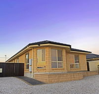 Marina Holiday Home - Mackay Tourism