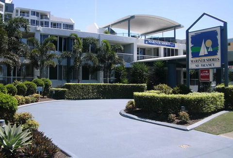 Mariner Shores Club - Mackay Tourism 1