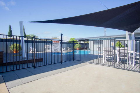 MAS Country Acacia Motor Inn - Mackay Tourism 3